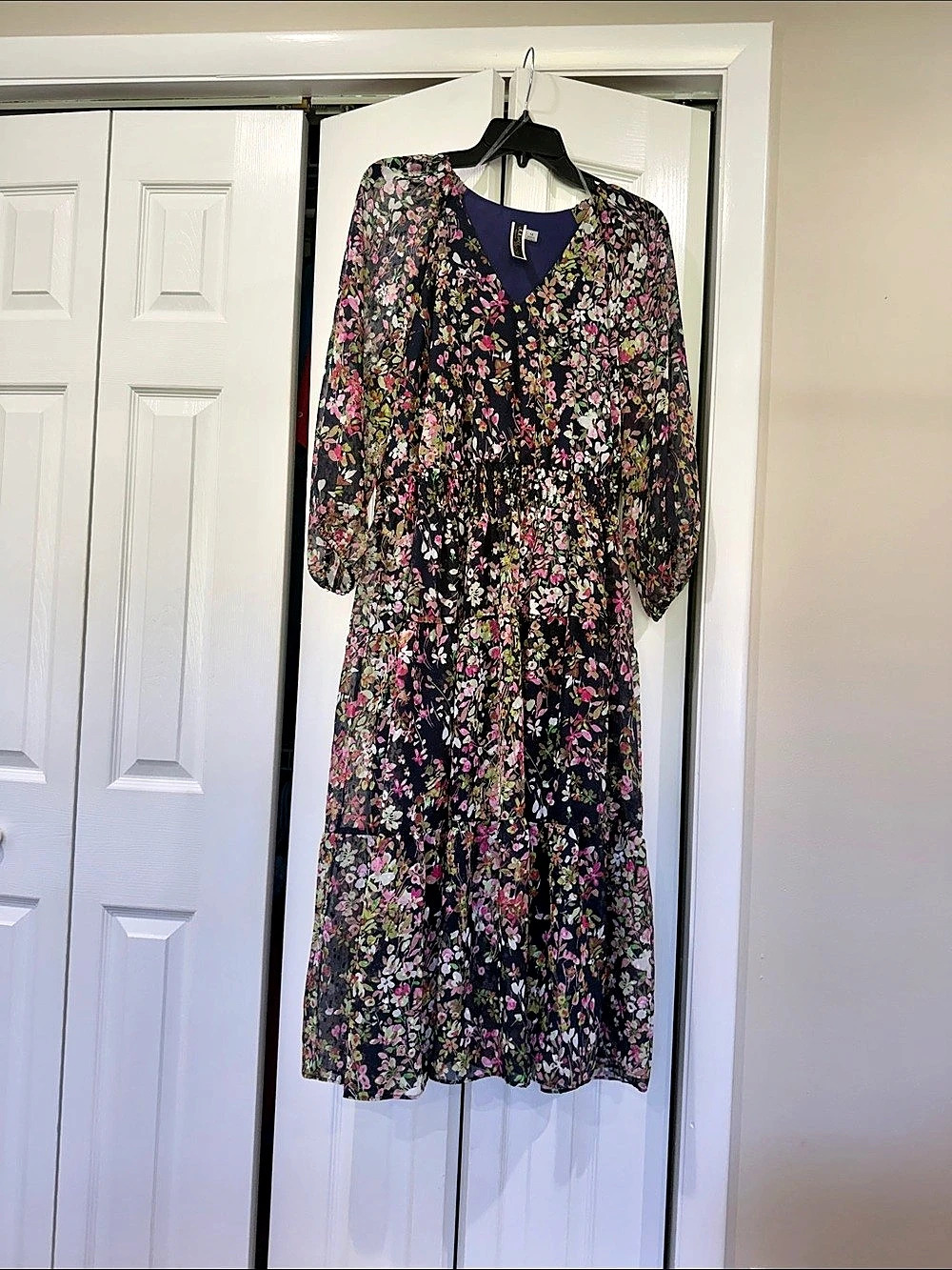 Floral Long Sleeve Midi Dress in Black & Pink